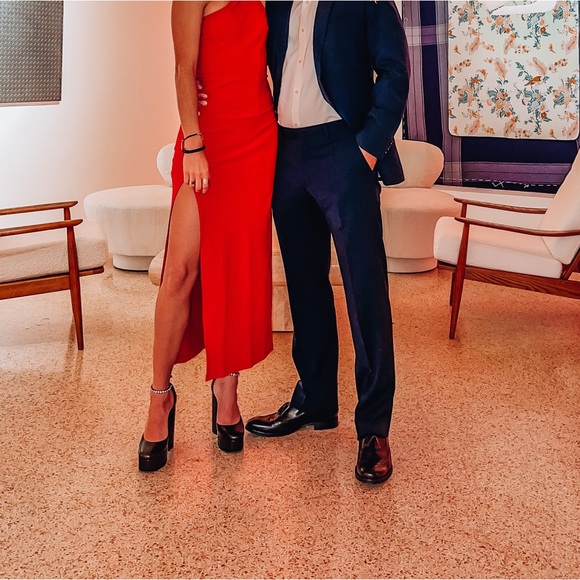 Steve Madden Black Leather Chunky Heels - Picture 2 of 14